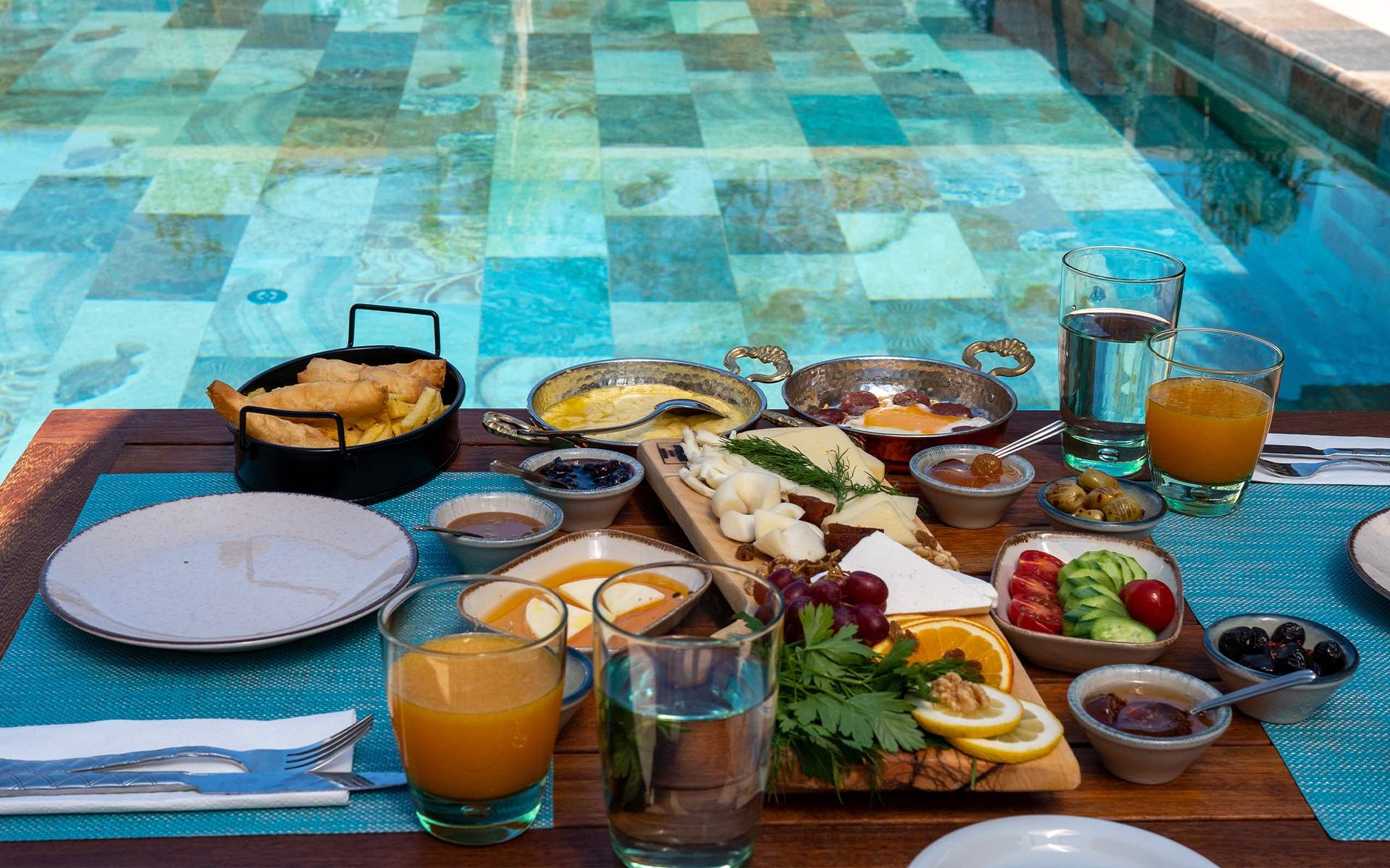 Mori Garden Breakfast House